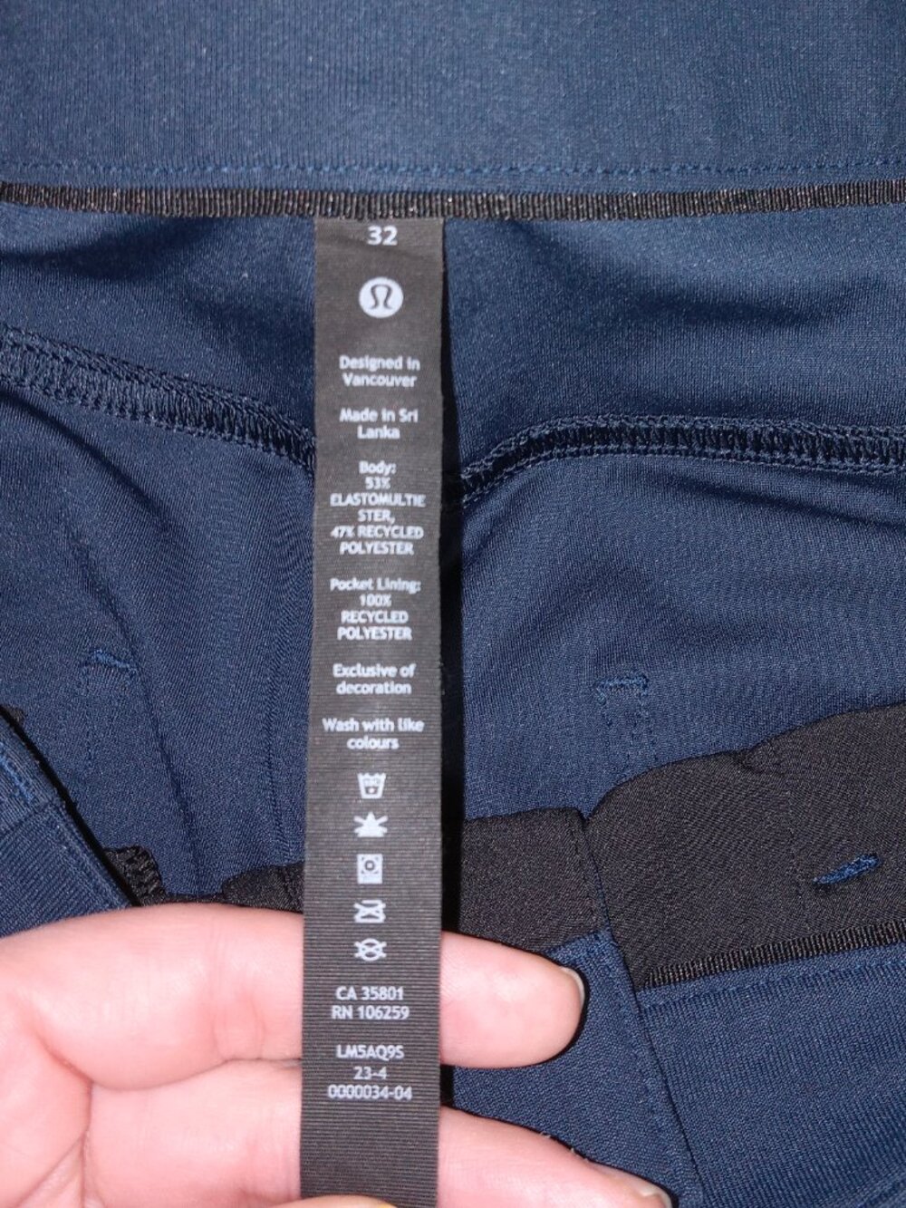 Lululemon ABC Classic-Fit 5 Pocket Pant 32 Warpstreme 32×31.5 Navy EUC - Picture 8 of 16